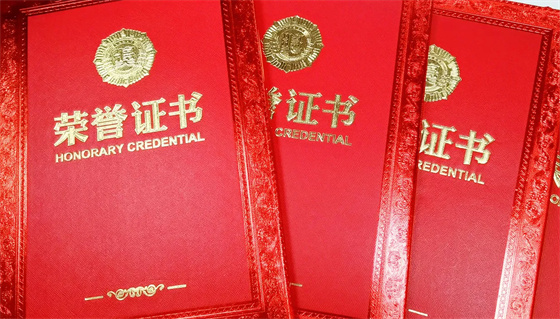 安康李軍，18年獻出“10”個自己……